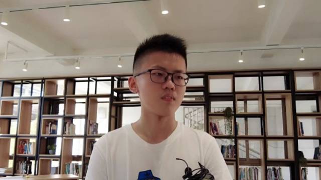 三水中学许铎：想和母亲一样成为医生，帮助更多人