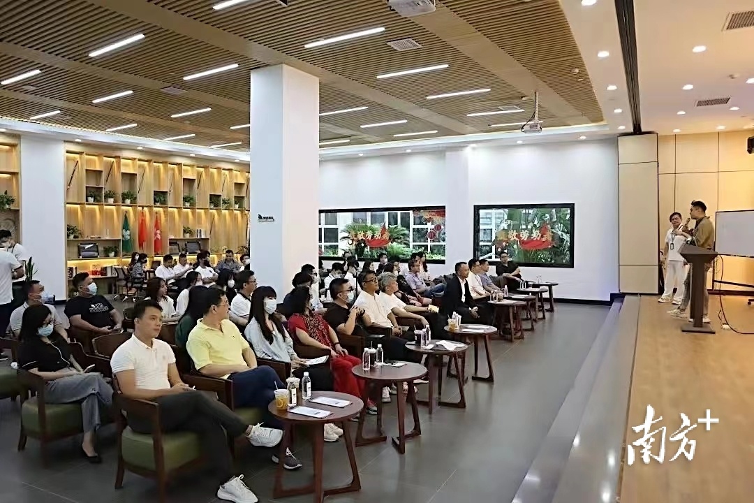 1 南方+ 郭文君 拍摄