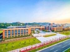 传承省实基因，培育时代新人！省实金湾学校欢迎你