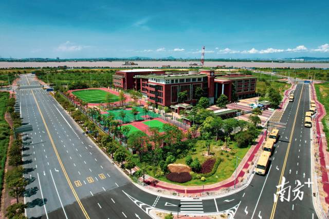 2022年中山纪念小学.南方  卢子衡 拍摄