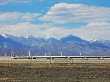 沿着总书记的足迹·新疆篇：奋力开创社会稳定和长治久安新局面