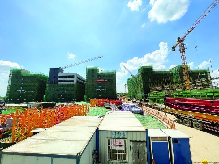 广东（惠东）万洋众创城项目施工现场。