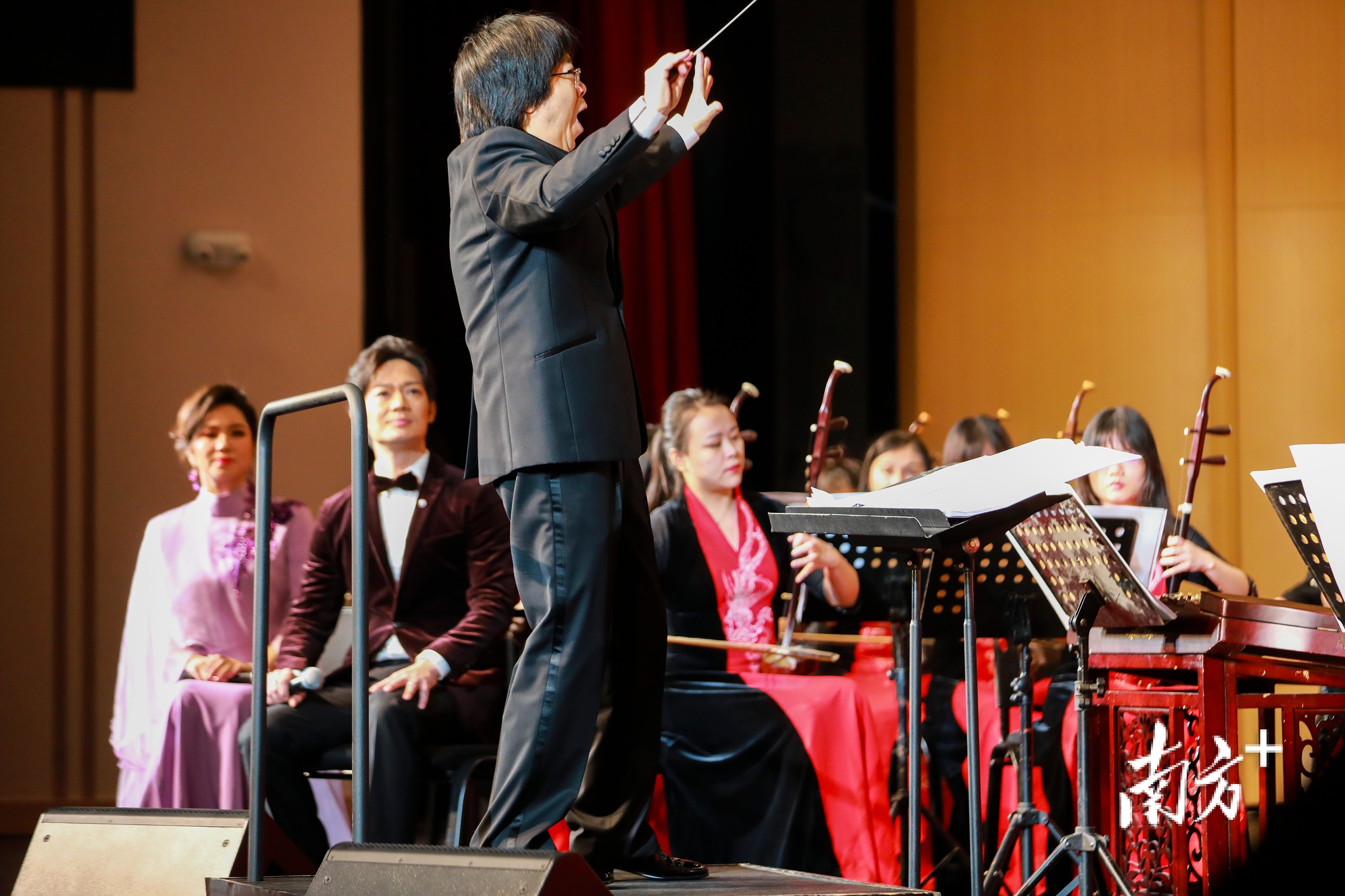 8 南方+ 孙俊杰 拍摄