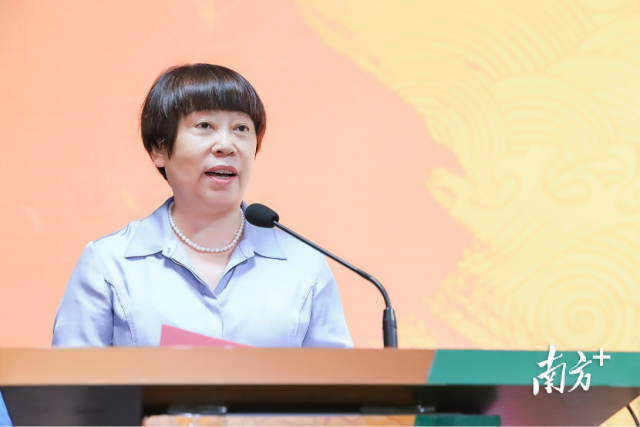 华侨茶业发展研究基金会理事长邵曙光致辞 华侨茶业发展研究基金会理事长邵曙光致辞