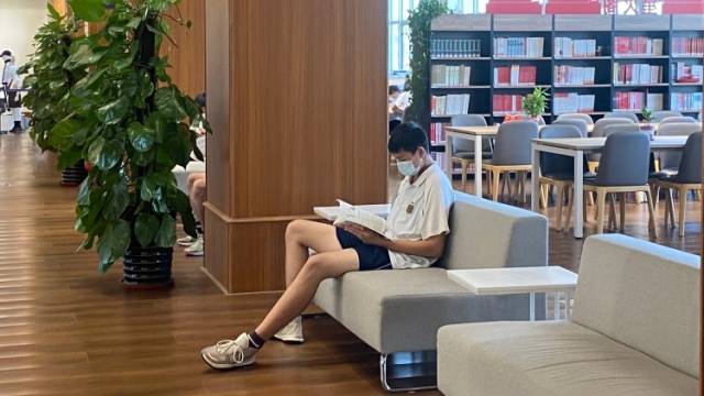 疫情下，直击1206名中山高中生的留校生活