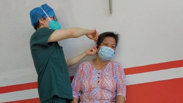 抗疫瞬间| 一场中山医护与三角市民的“双向奔赴”