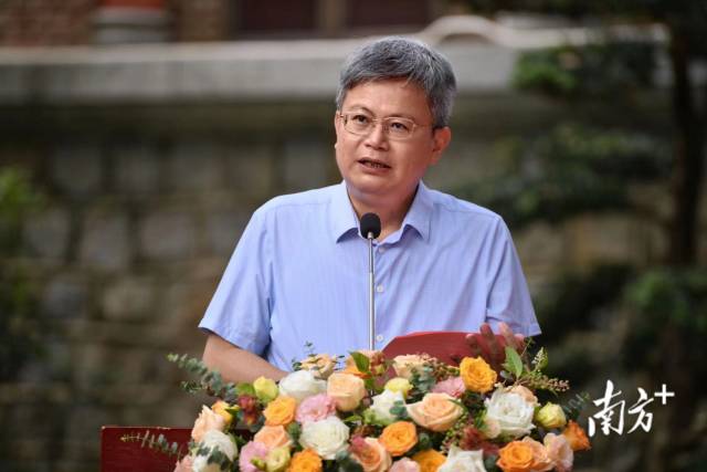 执信中学党委书记何勇现场讲话.