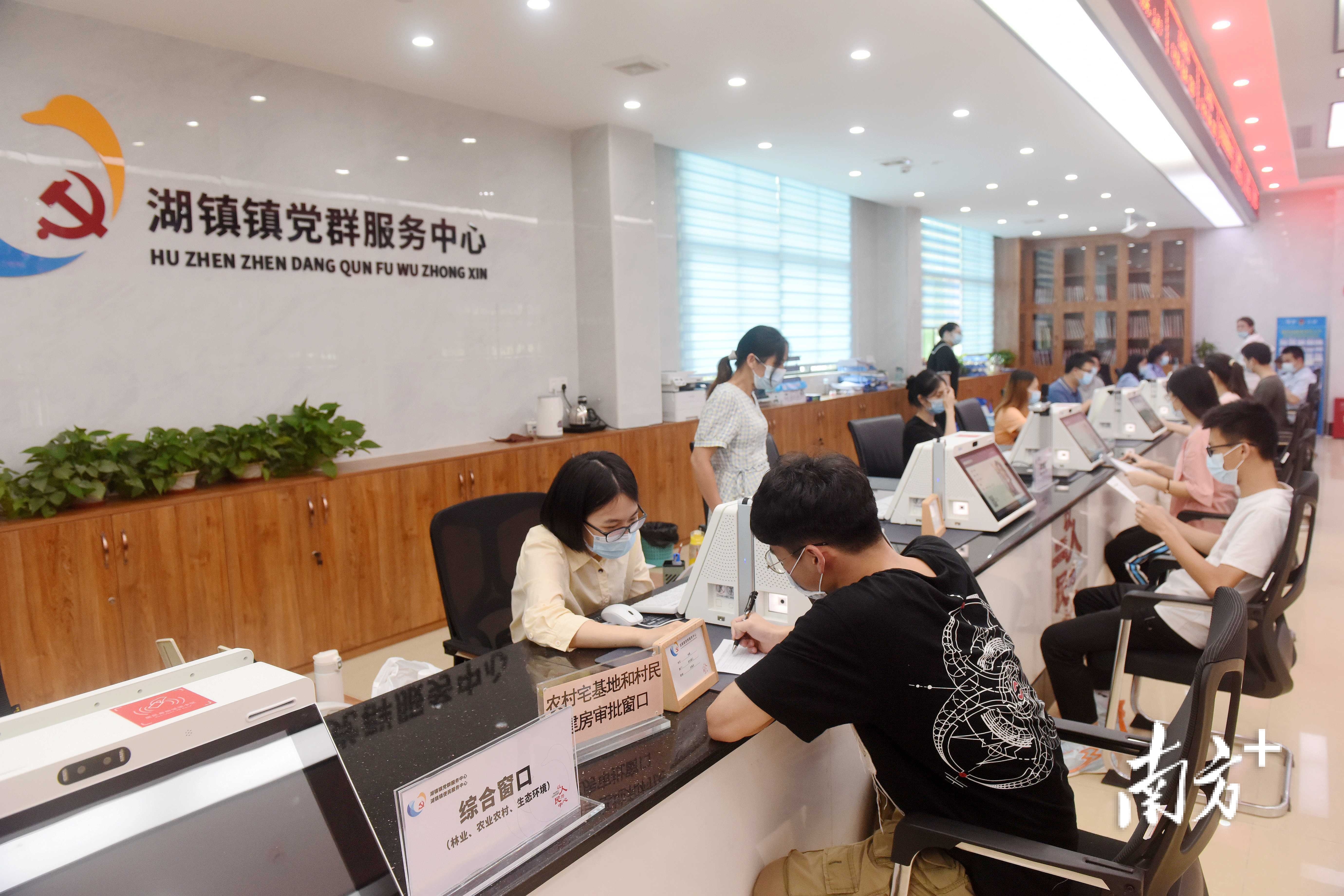 南方+ 王昌辉 拍摄