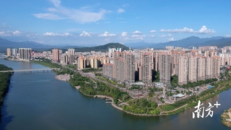 南方+ 王昌辉 拍摄