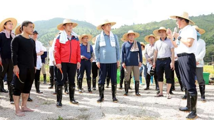 一地提出探索村书记入编、村干部薪酬改革|市委书记抓乡村振兴（2022.07.11-07.17）