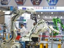 新能源汽车引领，先进制造业闯出广东经济未来 | 经济粤评