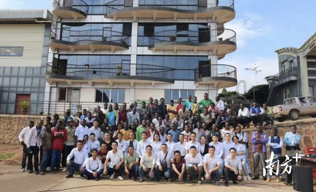 中辰建设(卢旺达)有限公司2018年管理人员合照。 中辰建设(卢旺达)有限公司2018年管理人员合照。