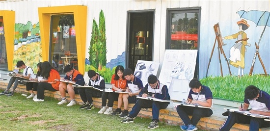 南华职业技术学校计算机平面设计专业课堂 南华职业技术学校计算机平面设计专业课堂