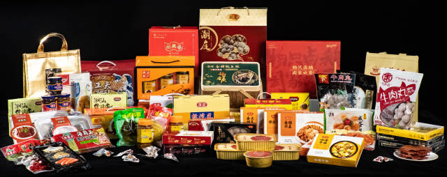 琳琅满目的汕头预制菜产品。谢伙荣 摄