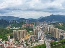 南方日报头版｜上半年云浮一般地方公共预算收入同比增长约44%，工业用电量同比上升12.95%