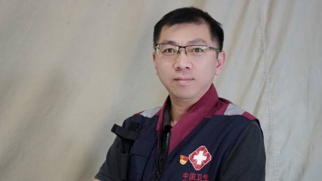 “广东好医生”秦鹏哲：争分夺秒与病毒赛跑