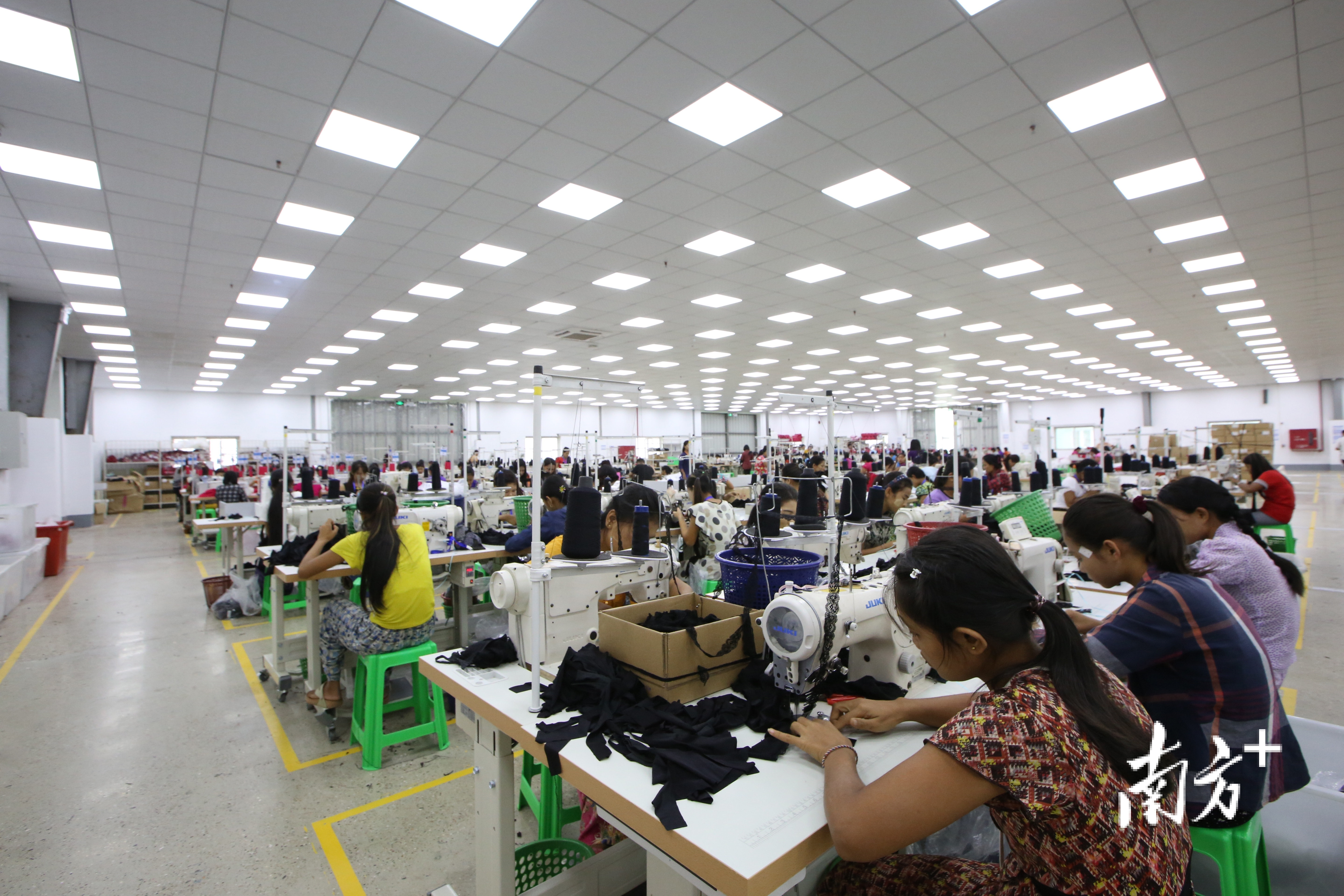 标美缅甸工厂的车间一角。企业供图 标美缅甸工厂的车间一角。企业供图