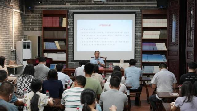 2022南国书香节东莞分会场｜厚街分会场举办《党员的样子》读书分享会