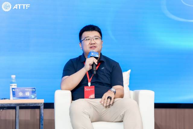 新希望集团首席投资官余峰