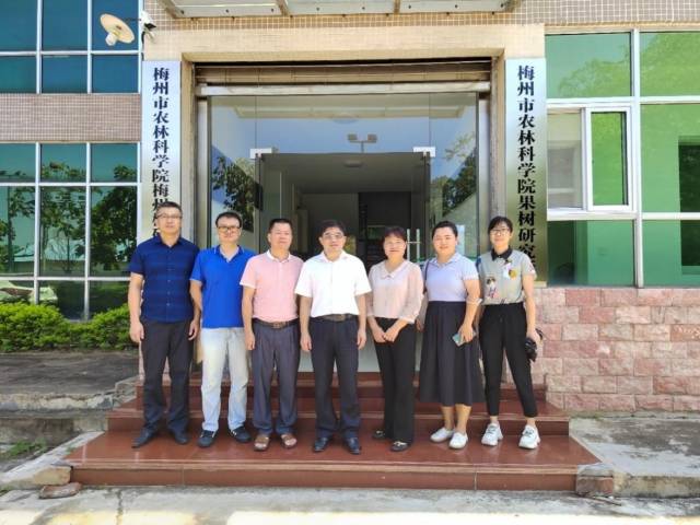 省农科院专家赴梅州开展科技交流活动