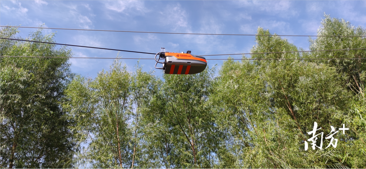 涂覆机器人绝缘化改造现场。企业供图 涂覆机器人绝缘化改造现场。企业供图
