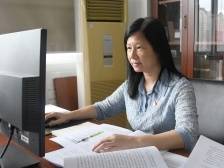 全国“人民满意的公务员”陈惠英：为残疾儿童点亮人生道路