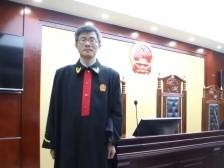 全国“人民满意的公务员”黄登魁：不负身上法袍，不负群众期待