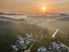 “越来越幸福”的连樟故事