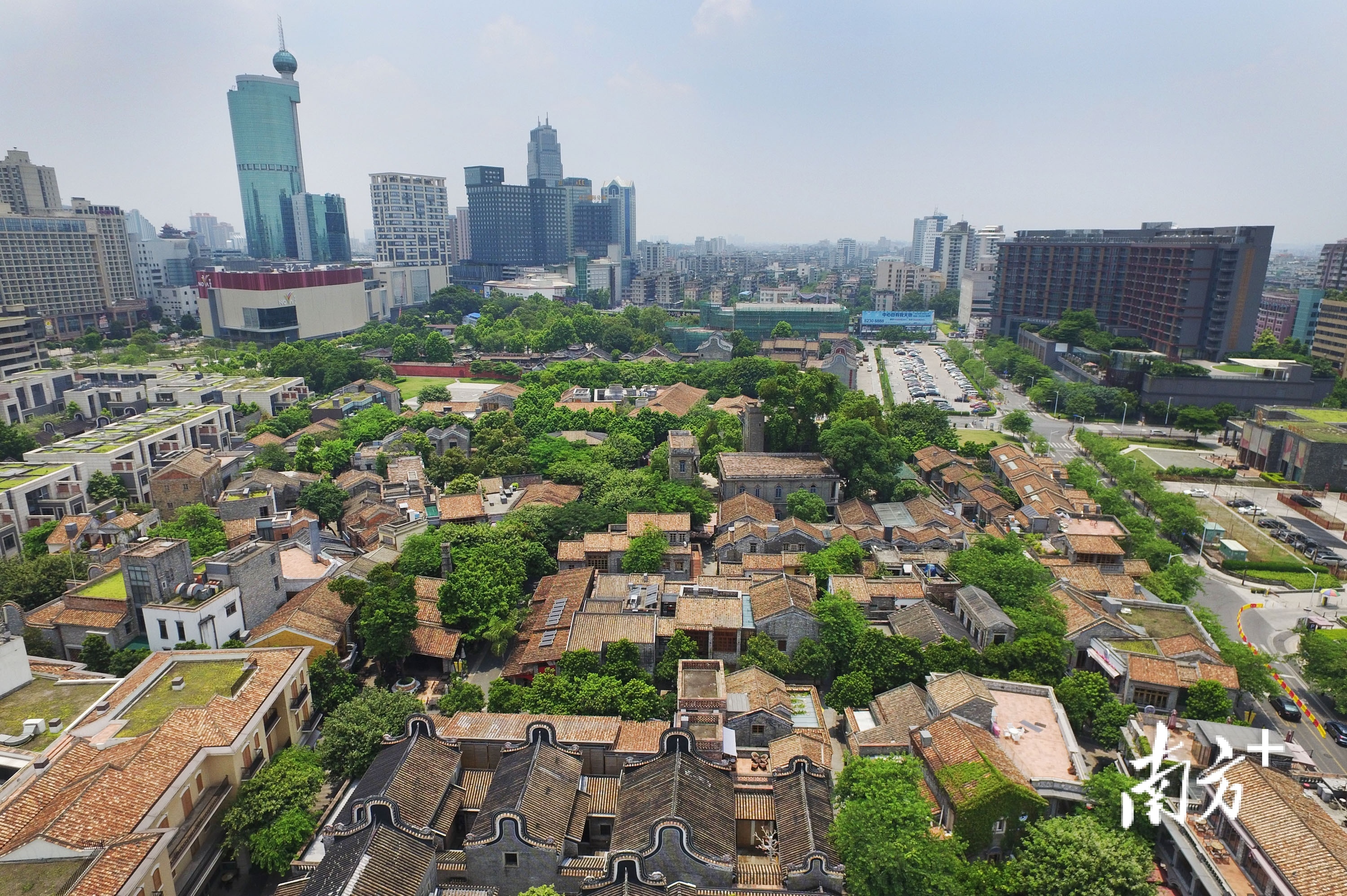 新业态、新消费模式在祖庙商圈加速聚集。南方+ 戴嘉信 拍摄