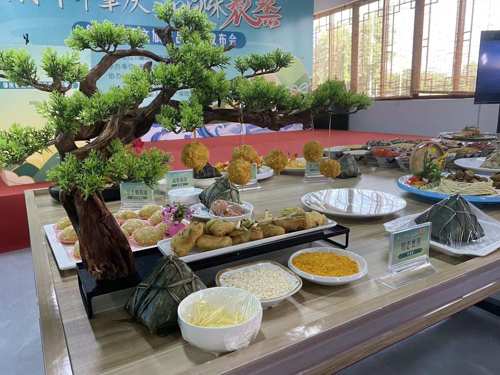 新菜品“励志裹蒸”