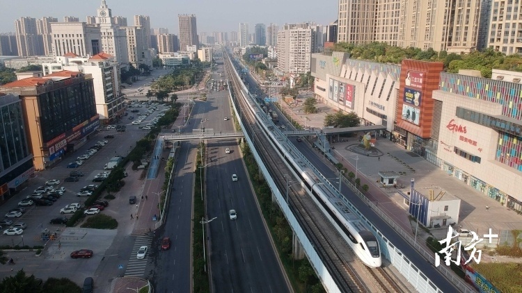 南方+ 陈仕亮 拍摄