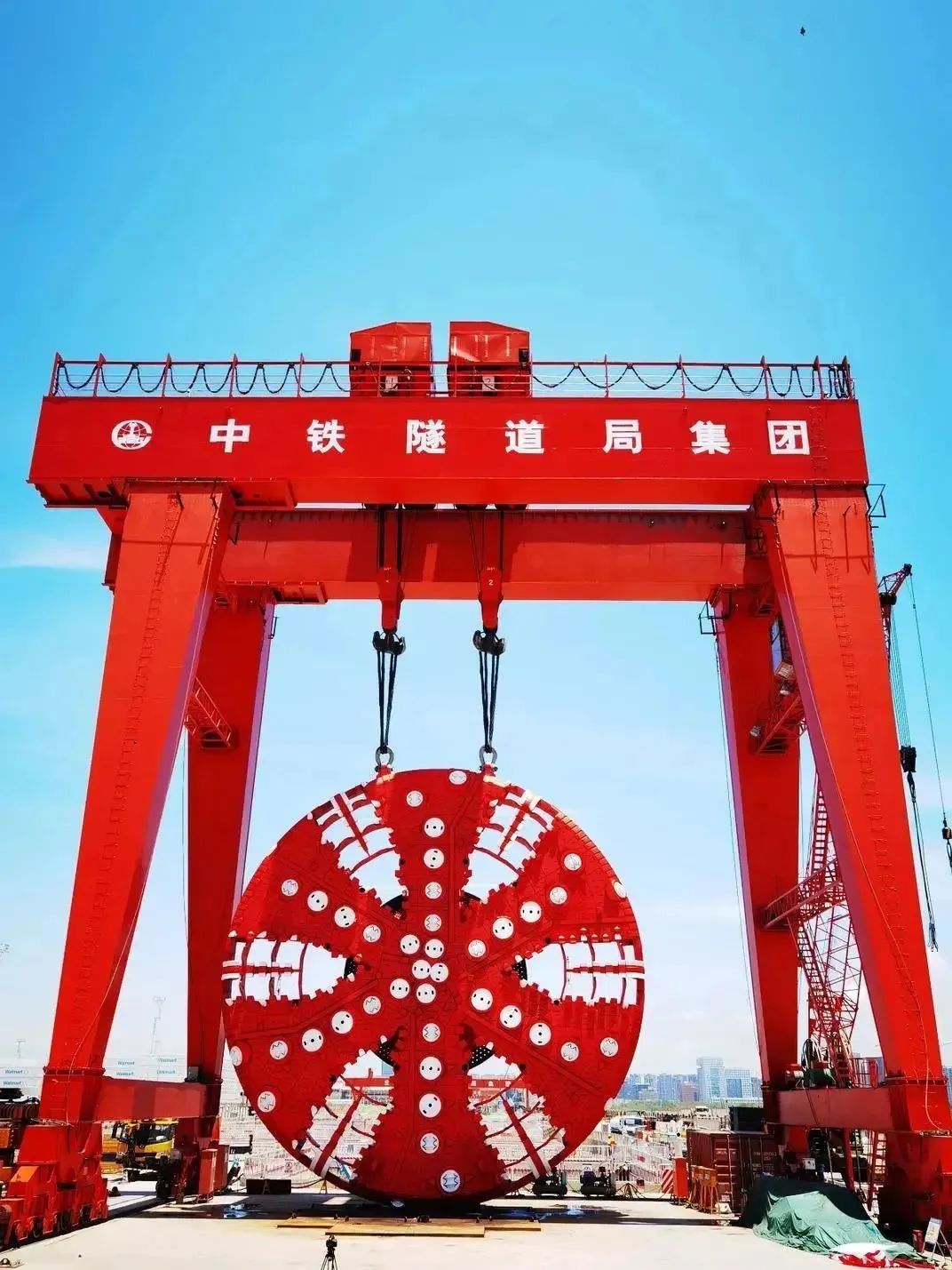 盾构机（图源：创新南山公众号）。