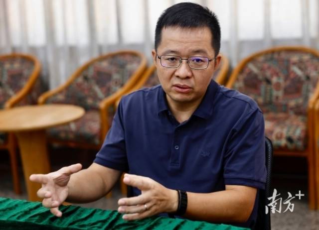 广州医科大学附属脑科医院副院长何红波。