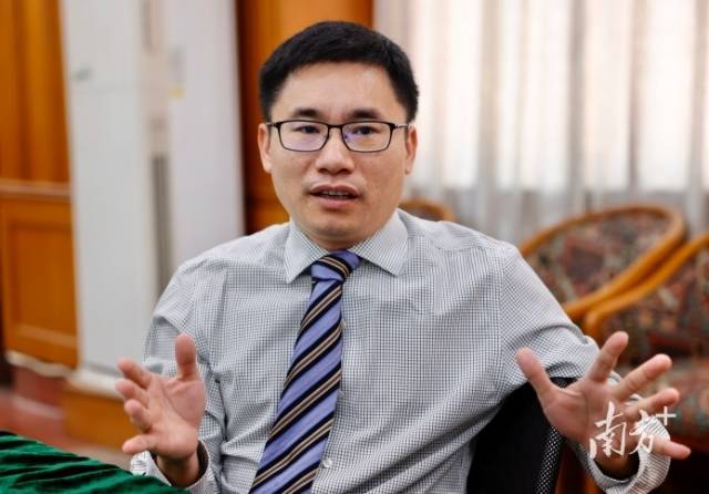 广州医科大学附属脑科医院睡眠与节律中心主任张继辉。