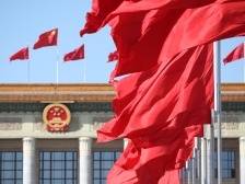 广东各界干部群众收听收看党的二十大开幕会盛况，党的二十大报告引起热烈反响