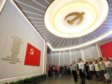 二十大报告，习近平总书记开篇强调了伟大建党精神