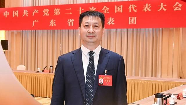 刘吉代表：党的二十大报告必将引领全党全国人民更加坚定自觉做到“两个维护”