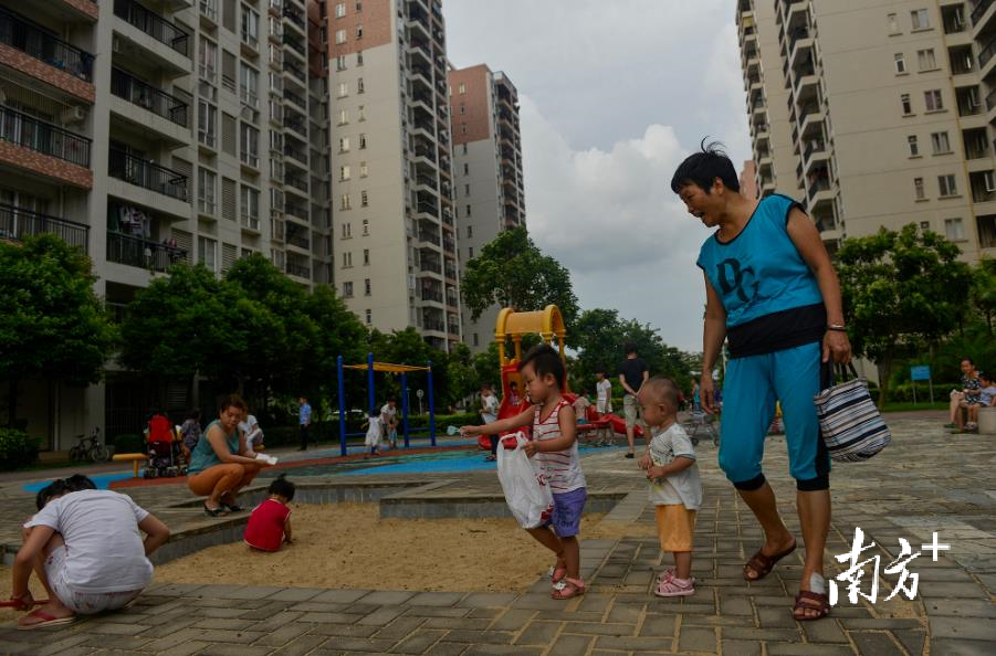 南方+ 王昌辉 拍摄