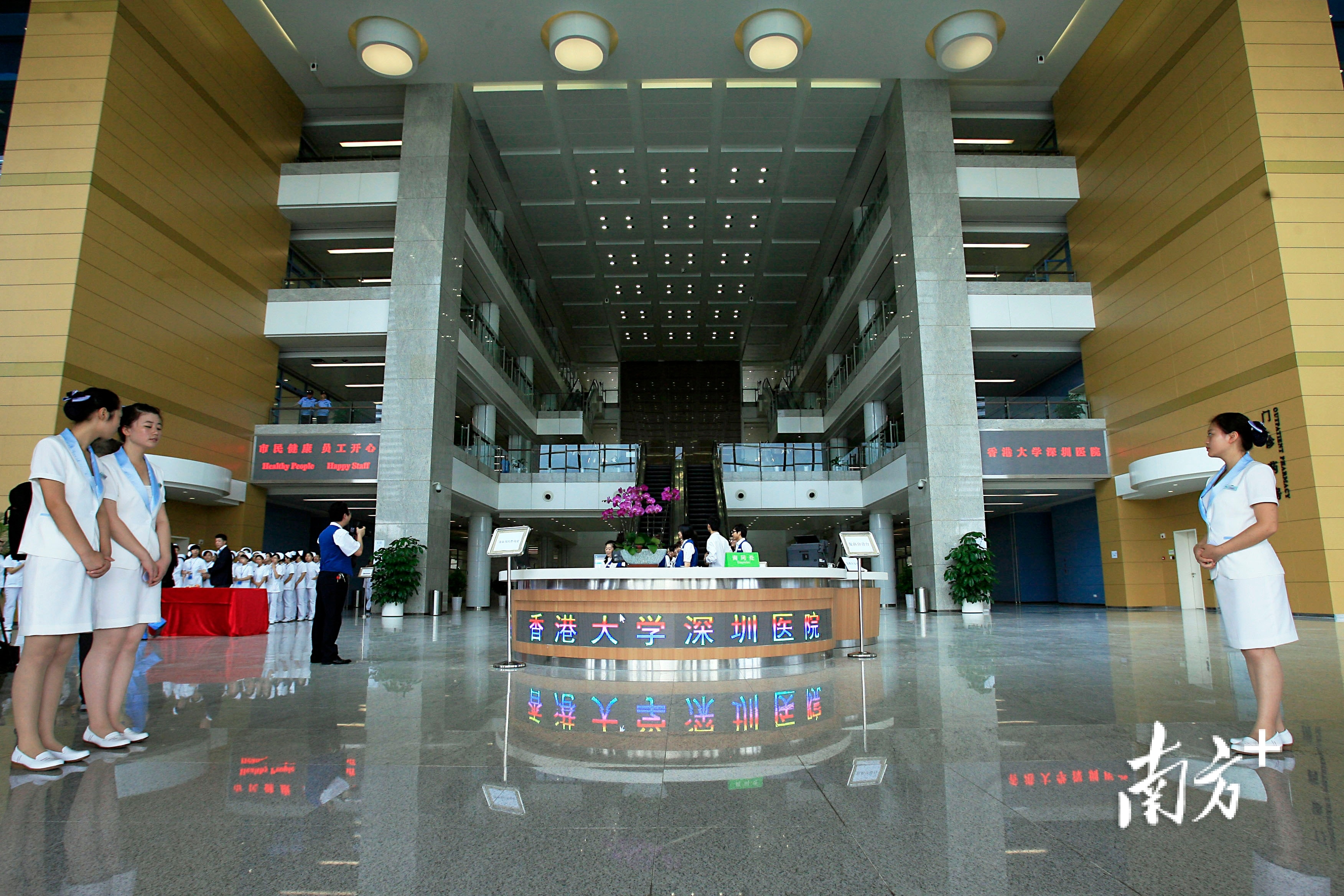 深圳医院。摄影/记者鲁力 南方+ 鲁力 拍摄