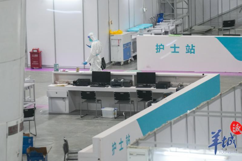 方舱内设有护士站