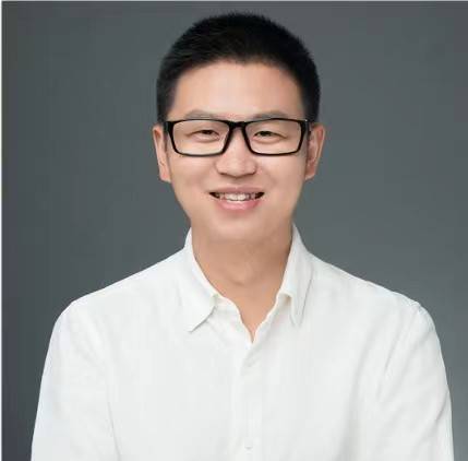 宋银杰，新农垦(上海)农业发展有限公司创始⼈、董事⻓