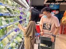 每天多走2万步，只为货架不缺货｜新360行·疫中人
