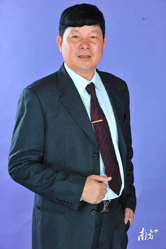 廣東畫景食品有限公司董事長(zhǎng)劉定