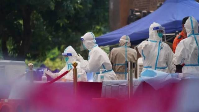 郭文海：​坚定信心决心、市镇齐心协力，坚决打好打赢疫情防控歼灭战