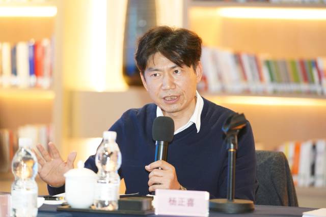 华南农业大学教授、公共管理学院副院长杨正喜 华南农业大学教授、公共管理学院副院长杨正喜
