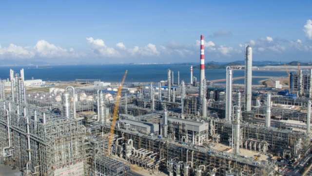 优化开放布局，打好“五外联动”组合拳