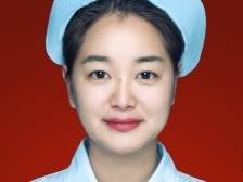 “广东好人”温伟莲：穿着睡衣冲进车内营救伤员