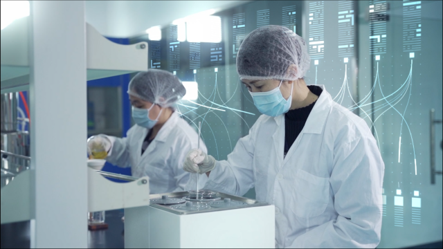 为了突破“零反”工艺，盒马村的科研实验室经历上百次实验，历时半年多，终于成功。