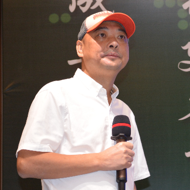 福建省畜牧业协会猪业分会会长、福建省箬溪生态农业发展有限公司董事长郑新平