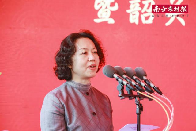 深圳市市场监督管理局党组成员、副局长莫煕玲致辞。  南方农村报 晁海娟 拍摄